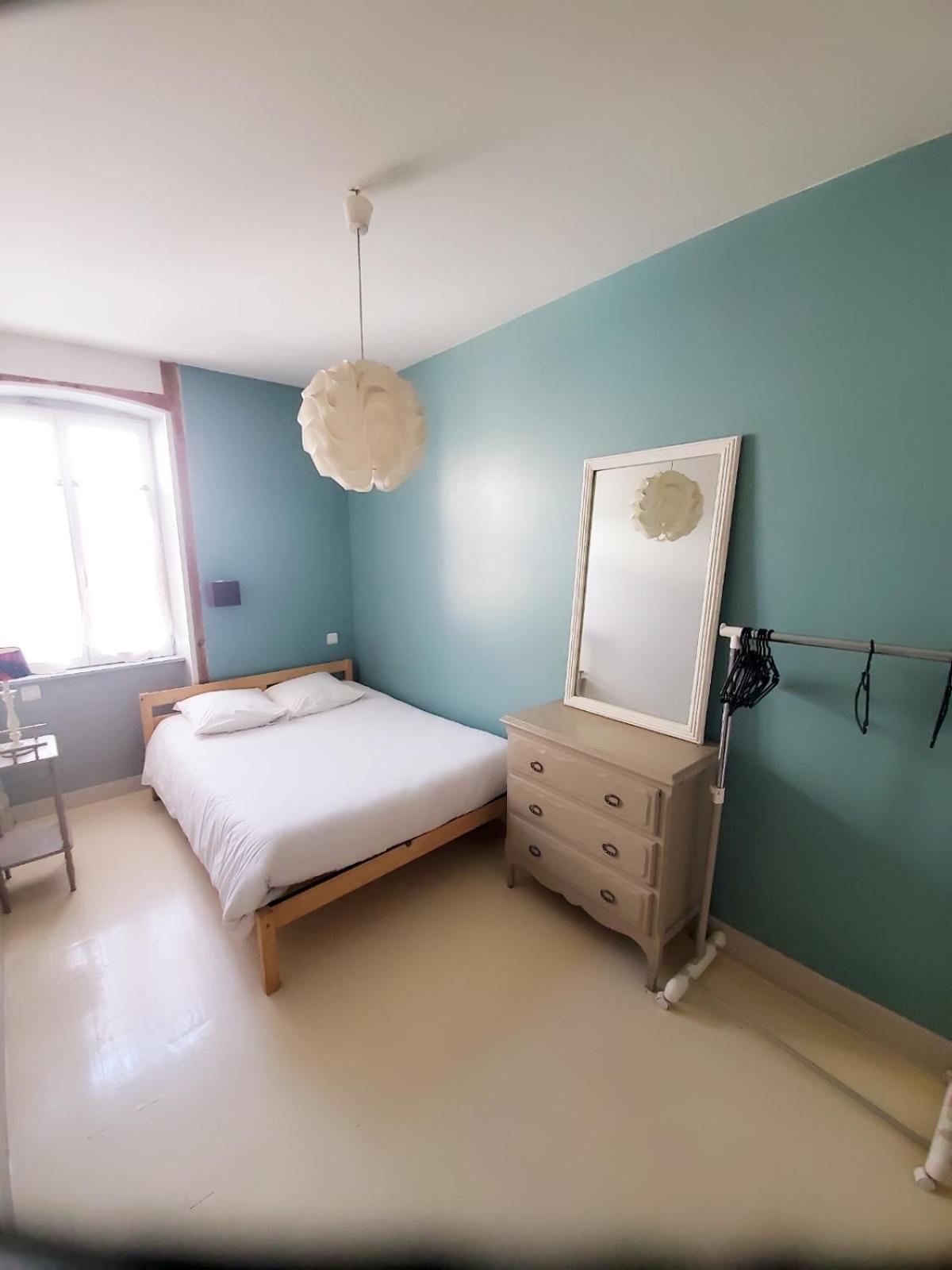Cosy Flat Market Apartment ลาโรแชล ภายนอก รูปภาพ